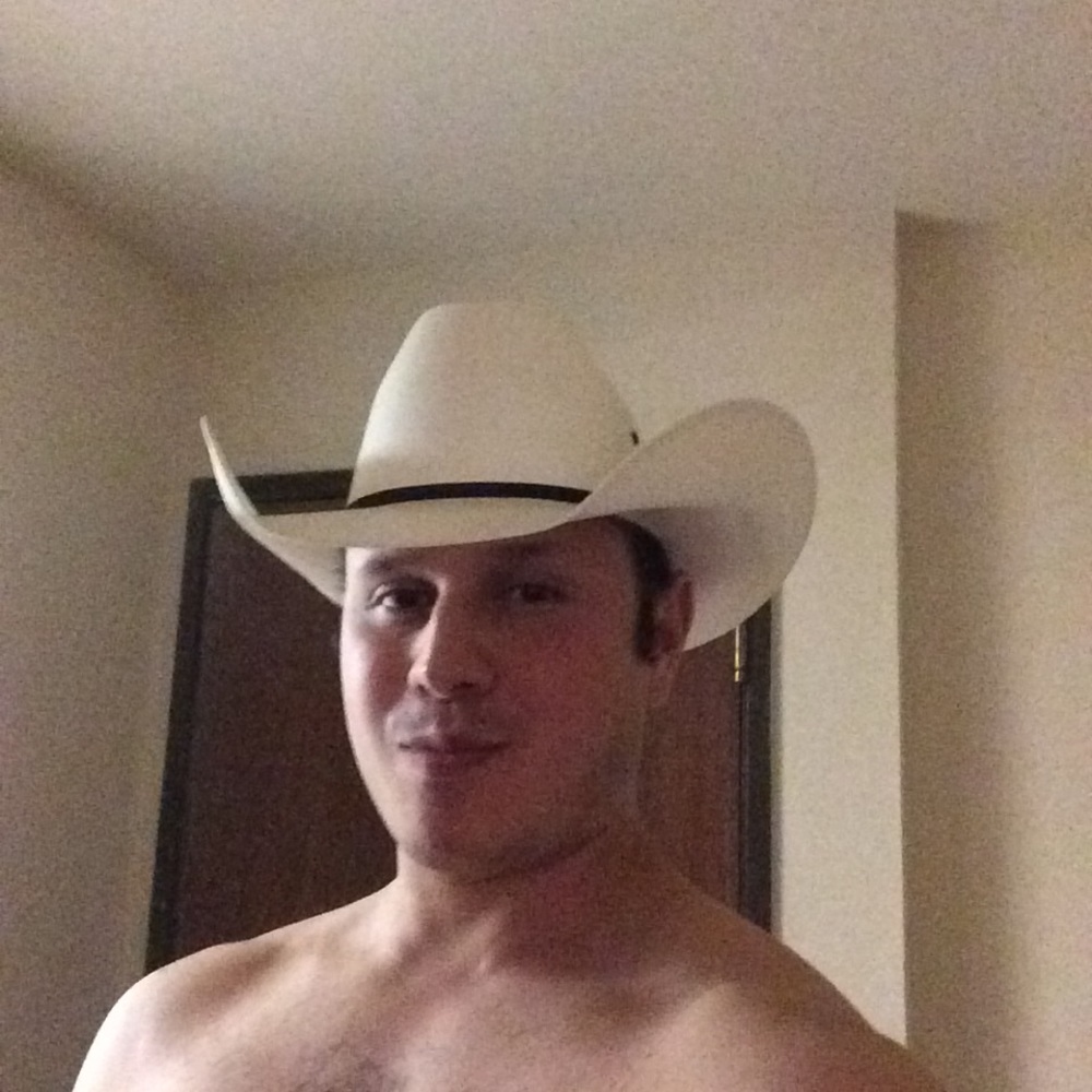 Meet your Posher, MG